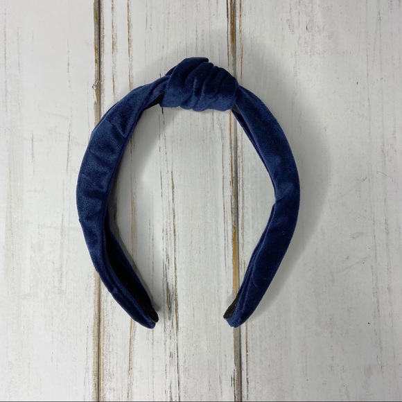 Layla Classic Velvet Twist Knot Headband - Picture 5 of 7